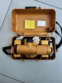 Topcon AT G7, nivelační přístroj + Výsuvný stativ GEOOBCHOD - 2