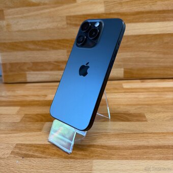iPhone 15 Pro 256GB, černý, eSIM (rok záruka) - 2