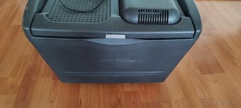Prodám originální lednici VW Sharan - 2