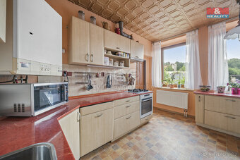 Prodej rodinného domu, 327 m², Červený Kostelec - 2