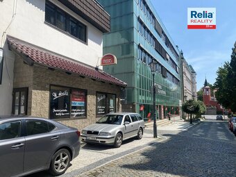 Pronájem atraktivního obchodního prostoru 52 m2, Liberec - u - 2