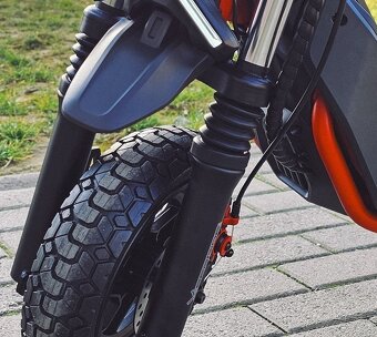 Prodám Segway elektrickou koloběžku - 2