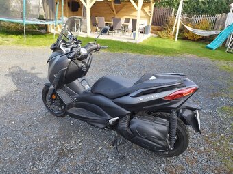 Yamaha X-max 400 akrapovic po servise - 2