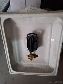 Porcelanove hodiny nástěnné - 2