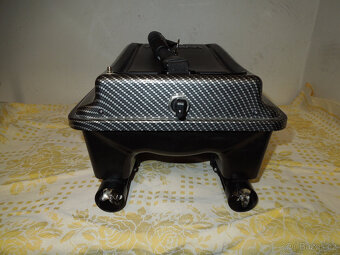 Zavážecí lodička ACTOR PLUS s Echolotem- Carbon - 2