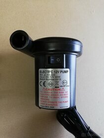 Vzduchová pumpa, kompresor 12 V na nafukování člunů - 2
