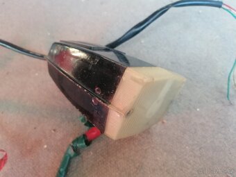 Predné svetlo na Babetta 207 - 2