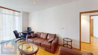 Pronájem světlého bytu 3+kk s prostornou terasou, Korunní dv - 2