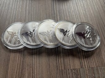 1oz stříbrná mince DC Comics Niue Wonder Woman 2021 - 2