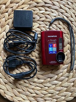 Olympus mju Tough 3000 - hlásí chybu - 2