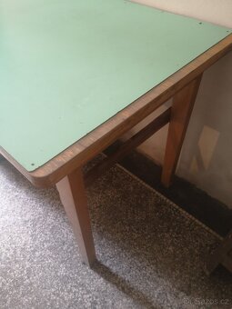 Starý psací stůl - 2