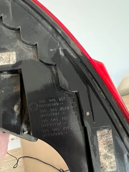 Škoda Superb 3 facelift Levé zadní světlo - 2