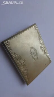 Stríbrna tabaterka - 2