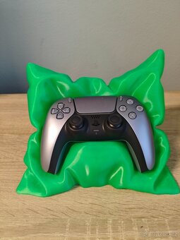 Držák na ovladač ps5 - 2