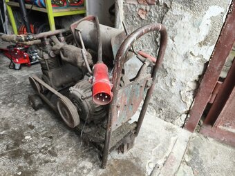 Třífázový kompresor - 2