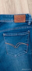 Originál dámské rifle značky Lee Cooper. - 2