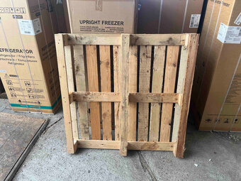 Dřevěné palety 120x120cm - 2