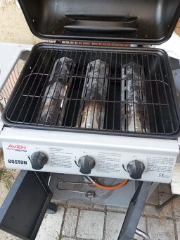 Zahradní gril plynový - 2