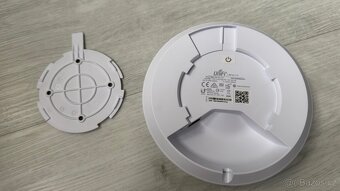 Ubiquiti UniFi UAP-AC-LITE, perfektní stav - 2