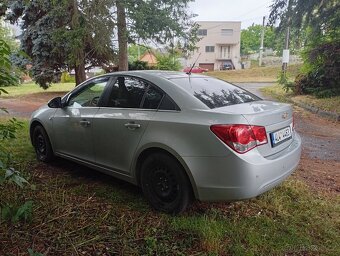 Chevrolet Cruze - 2