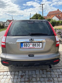 CRV 2,0l benzín 44 automat r.v.2009 - 2