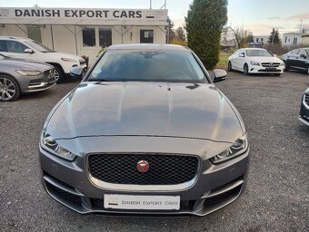JAGUAR XE 2017 2.0D 132kW,VÝHŘEVY,NAVI,TEMPOMAT,SERVISKA - 2
