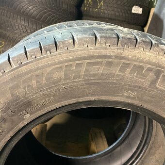 Letní pneu 235/65 R16C 115/113R Michelin 4mm - 2