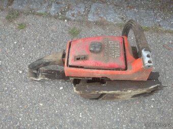 Historická pila Stihl 041 - 2
