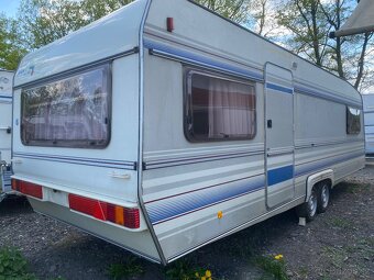 Karavan Wilk - 2