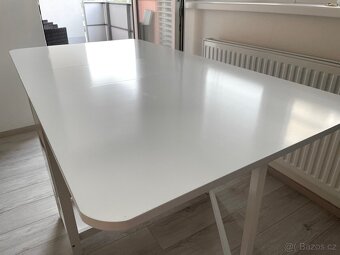 Livarno skladaci jidelni stul - 2