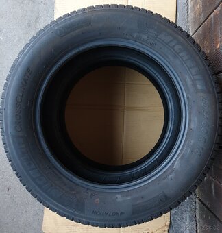 Michelin CrossClimate 205/60R16. - 2