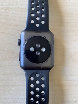 Chytré hodinky Apple Watch series 3 - 2