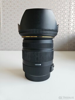 Sigma 17-50 mm f/2,8 EX DC OS HSM pro Canon - 2