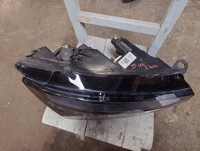 Pravé přední světlo Škoda Scala - 2