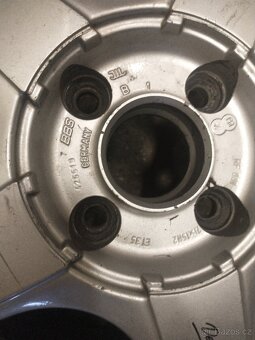 Prodam 2ks tridilna r15 alu BBS RF001 4x108 - 2