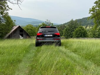 Prodám Audi Q7 3.0 TDI 171 KW sline rok:2007 - 2