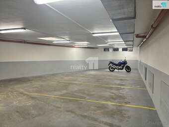 Pronájem parkovacího stání pro motocykl, 4 m2 - 2