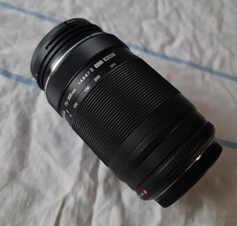 Olympus M.Zuiko ED 75-300mm II f4,8-6,7 černý - 2