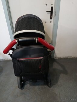 Peeg Perego 4×1 - 2