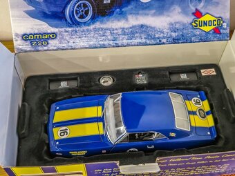 Chevrolet Camaro Z28 1967 1:18 GMP - 2