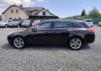Opel Insignia 2.0 CDTI 4x4 Automat, nafta automat 118 kw - 2