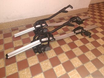 Střešni nosič kol Thule - 2