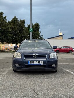Toyota Avensis 2.0 D-4D 85 KW (2005) - 2