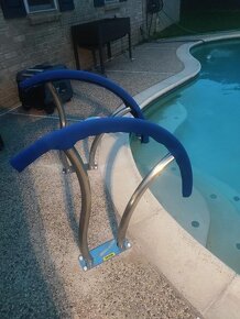 Nerezová bazénová madla - 2 kusy - 2