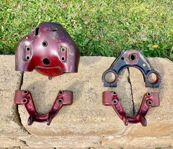 Jawa 250 350 pérák - maska a podkovy - 2