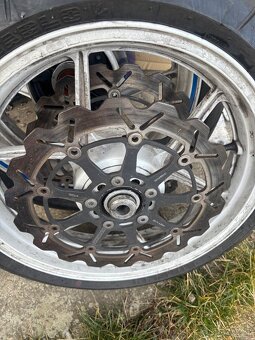 Kola na Kawasaki Zx10R Ninja 04-05 - 2