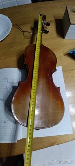 Starožitné housle - 2