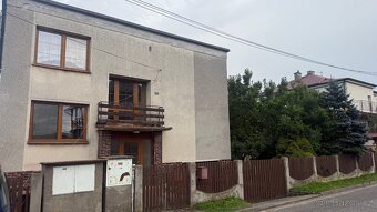 Prodej rodinného domu 15 km od Hradce Králové - 2