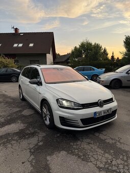 Volkswagen Golf 7 GTD - 2