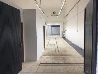 Pronájem Haly v Šumperku 232m2,Výrobní prostory,Sklad - 2